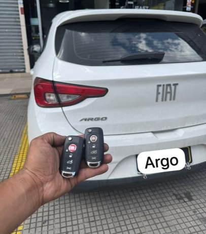 Chave codificada feita pela Auto Socorro Flash para Fiat Argo, em Pinheiros, São Paulo